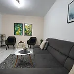 Green Apartment Coresi