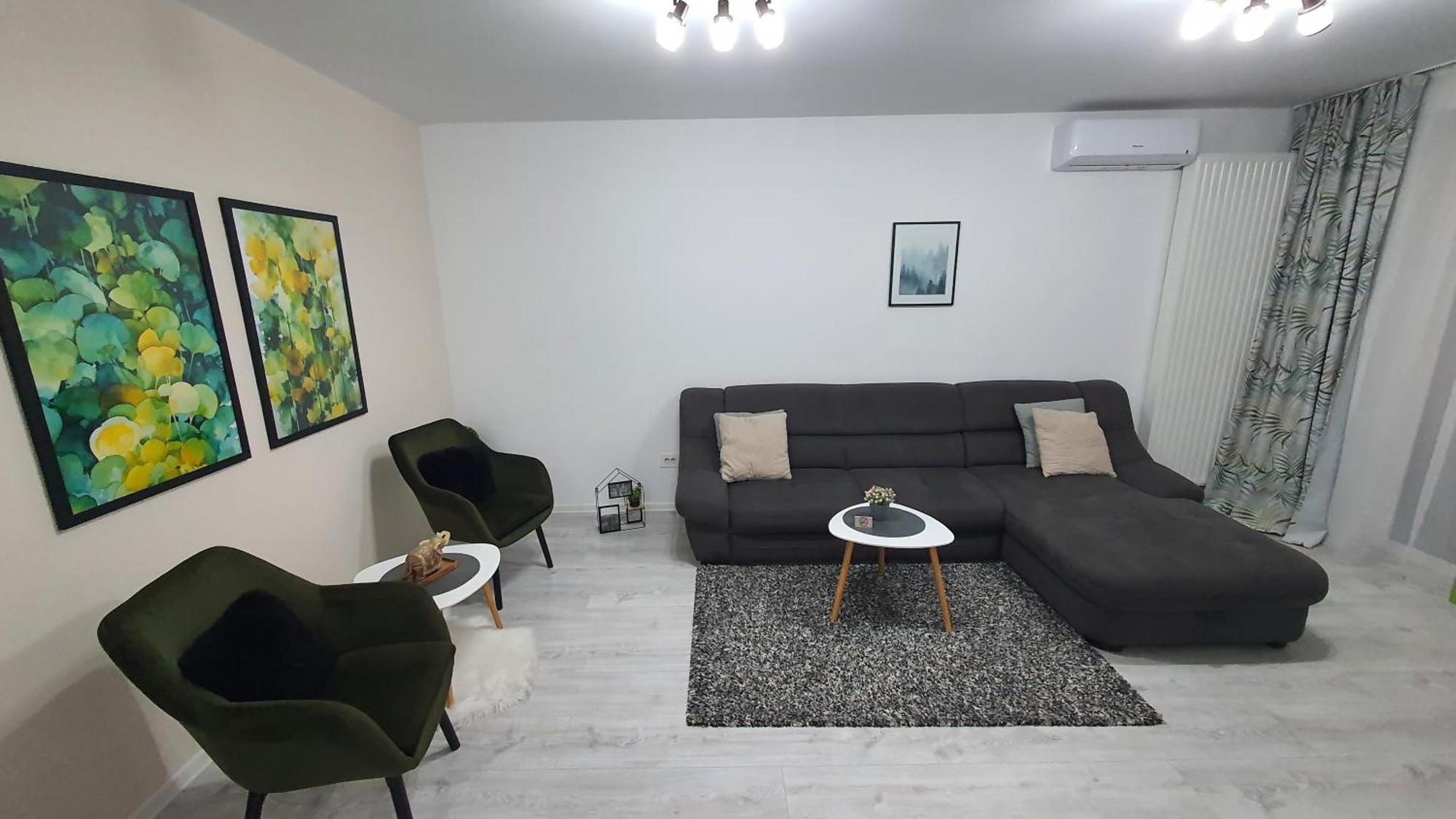 Apartment Coresi *